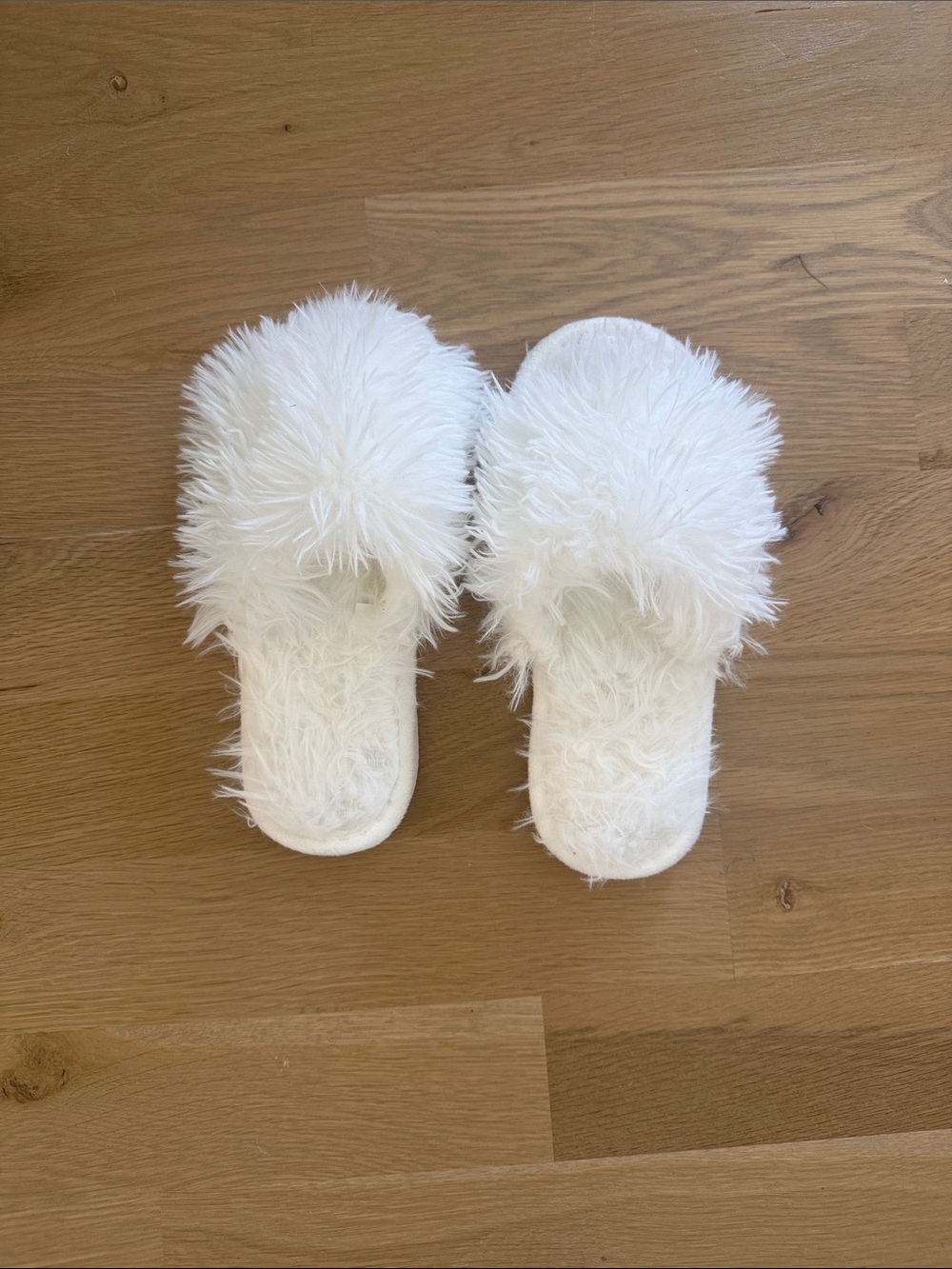Amazon White Faux Fur Slide Slippers